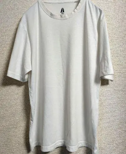 Thumbnail of White crew neck short-sleeved T-shirt