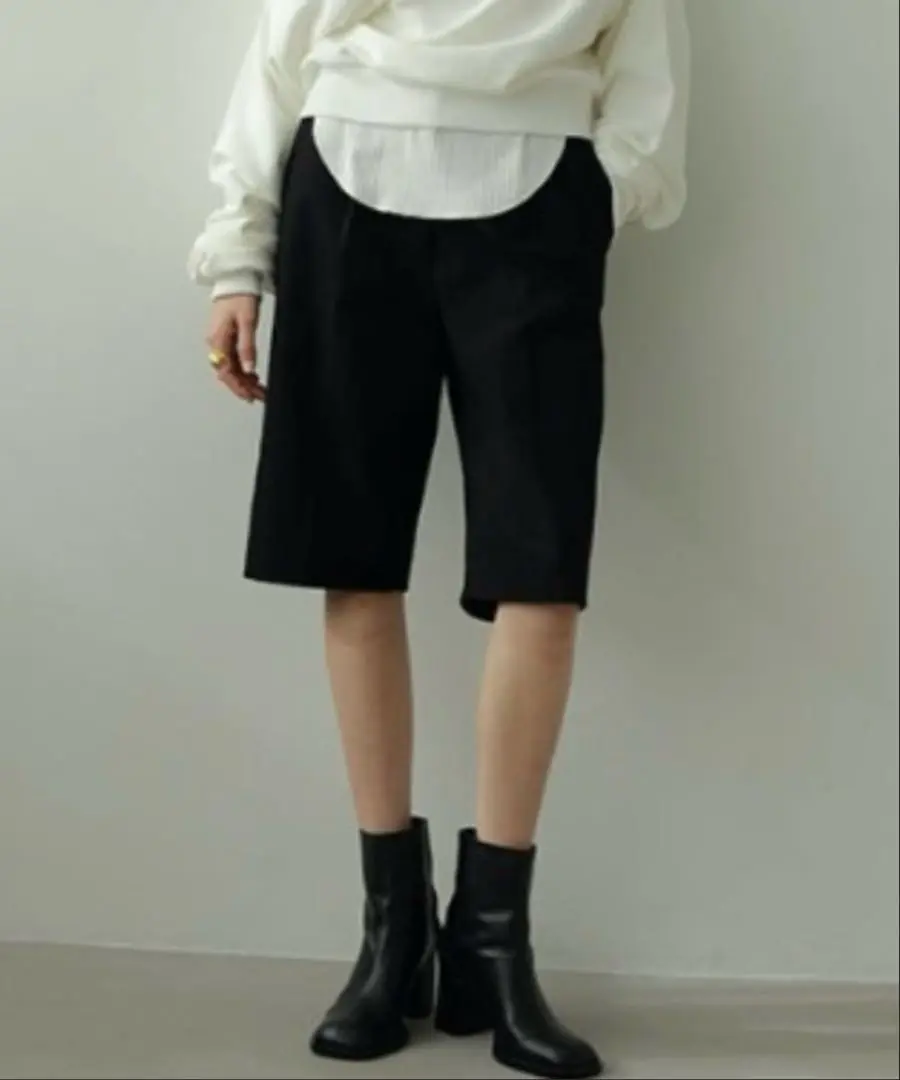 H527◾️エトレトウキョウ　ストレッチ　ショートパンツ H527◾️エトレトウキョウ ストレッチ ショートパンツ - メルカリ