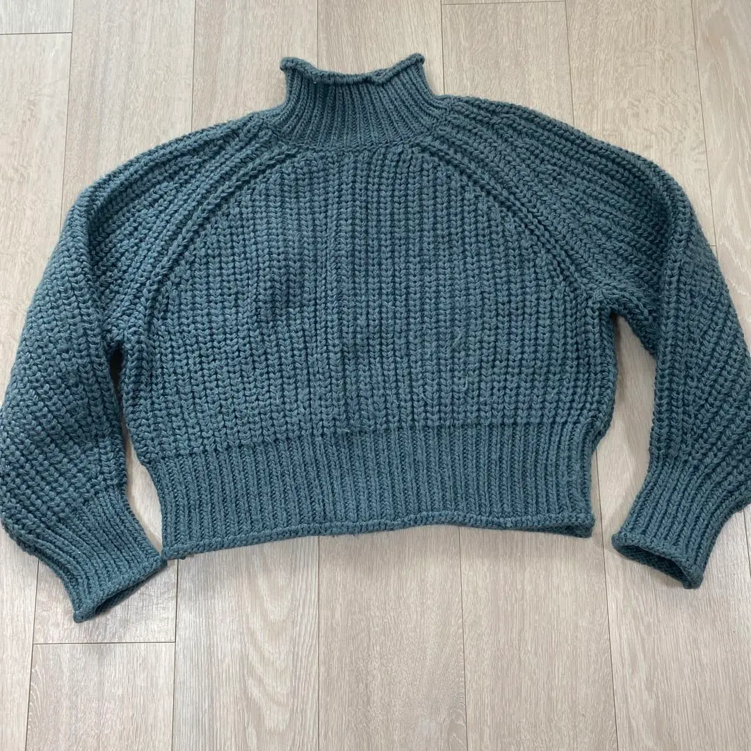 深灰色 高領 針織毛衣 的縮圖