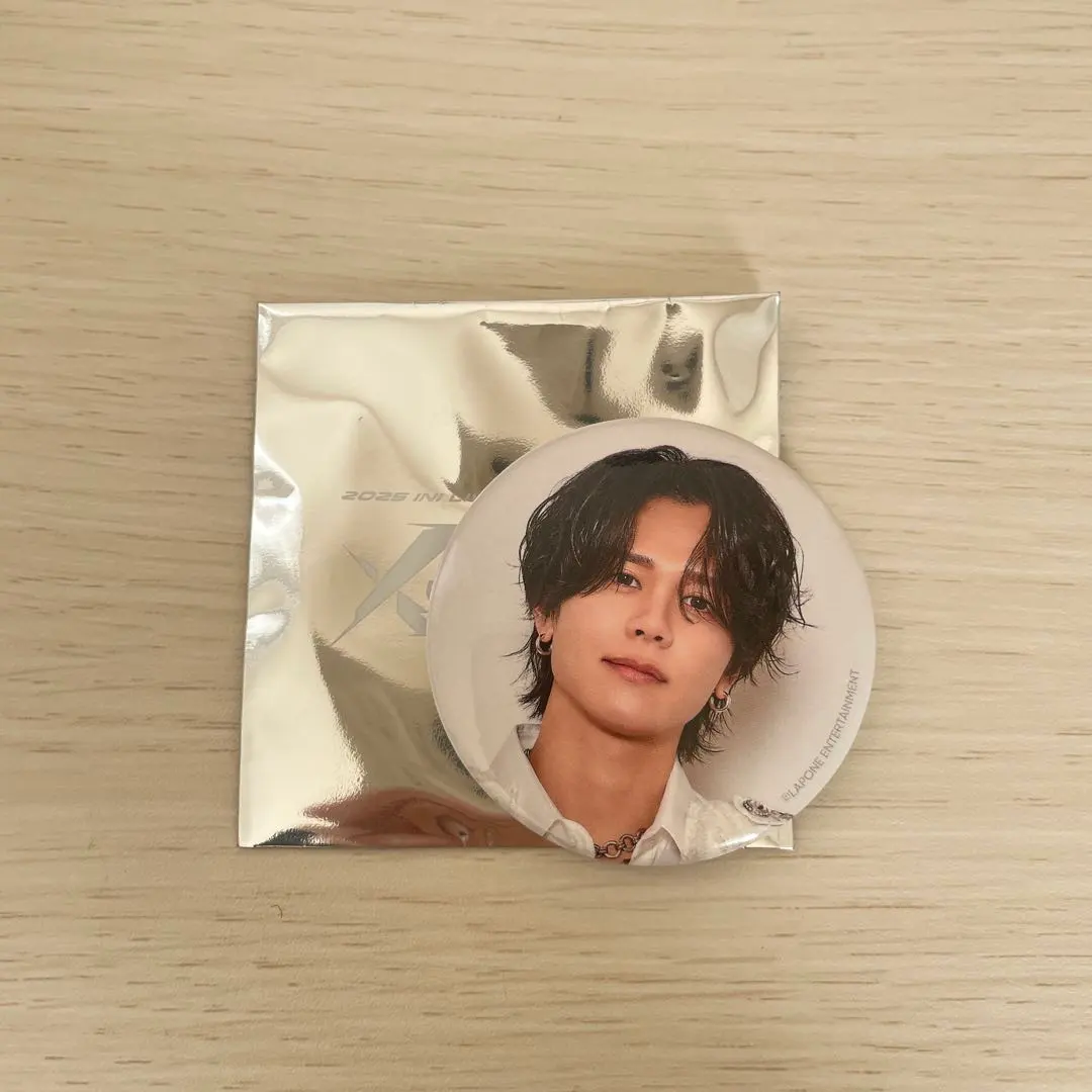 Thumbnail of INI Kyosuke Fujimaki Can Badge