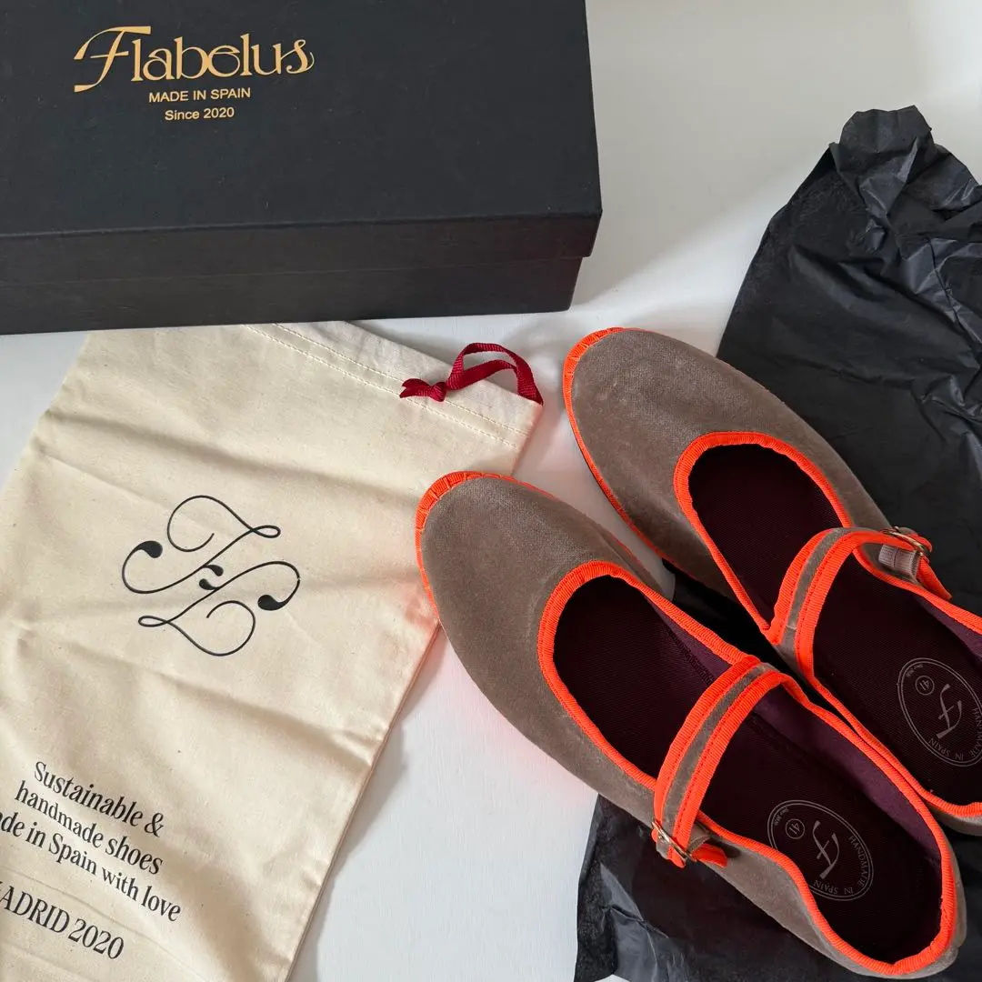 Flabelus フラべラスバレーシューズ38 Flabelus フラべラスバレーシューズ38