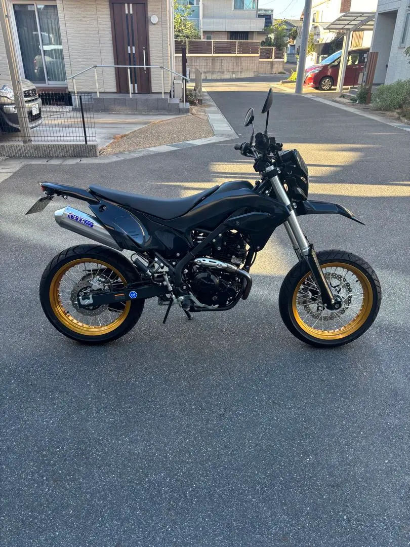 KLX230SM 純正シート （ワンオフ加工あり） KLX230SM 純正シート （ワンオフ加工あり） - メルカリ