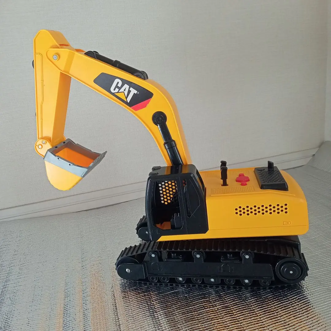 長崎発ゴムクローラーゴムキャタ180×60SK×37 運搬車力丸中古品