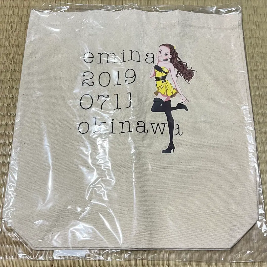 安室奈美恵さん  エミーナトートバッグとうちわのセット 2025年最新】エミーナトートバックの人気アイテム - メルカリ