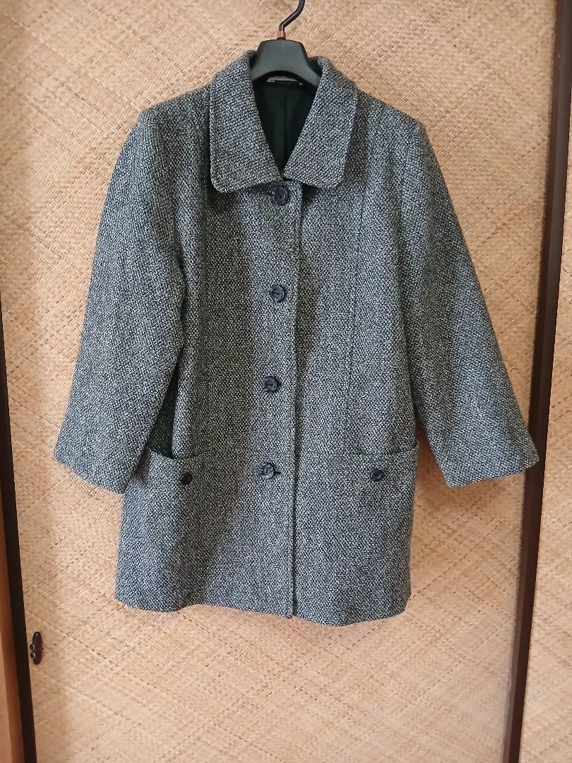 Thumbnail of Tweed-style Chester coat