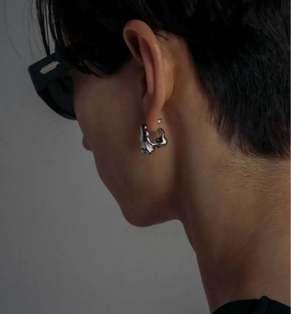 Jent Louis Melt half hoop pierce 即完売 新品 2025年最新】ジェントルイス ピアスの人気アイテム - メルカリ