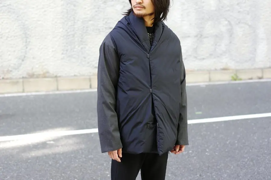 サイズ4 TEATORA テアトラ ROOMKEY VEST ブラック【中古】 TEATORA (テアトラ) 