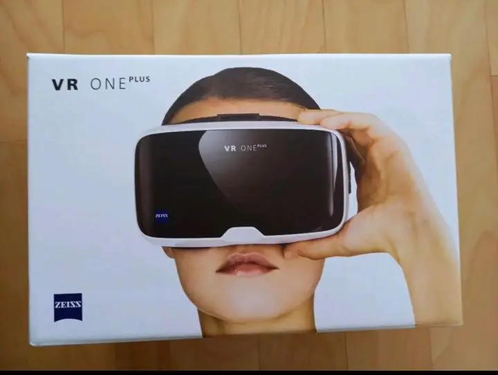 VR ONE Plus [カールツァイス スマートフォン対応型VRヘッドセット (Google Cardboard対応)] Amazon | VR ONE Plus [カールツァイス スマートフォン対応型VR