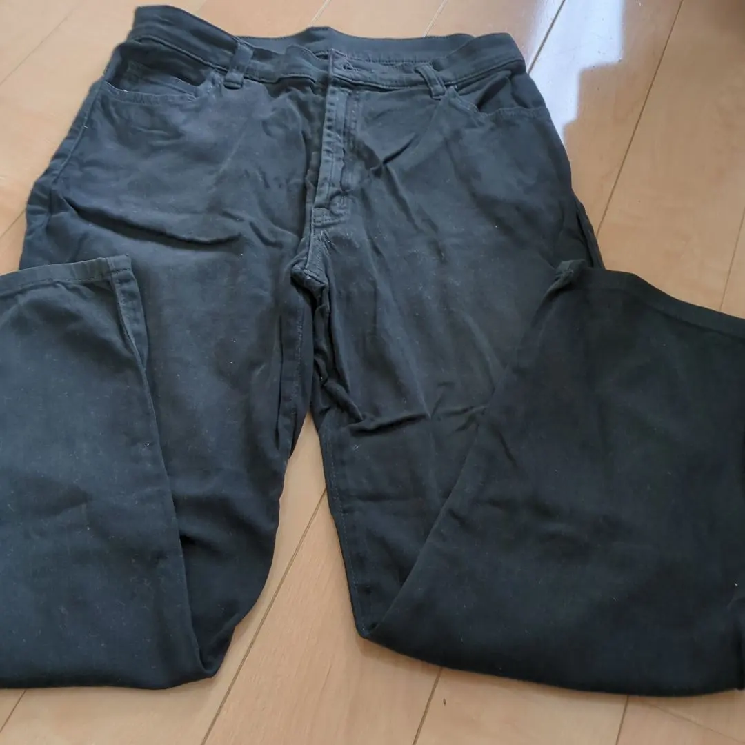 Thumbnail of Women's pants, size L