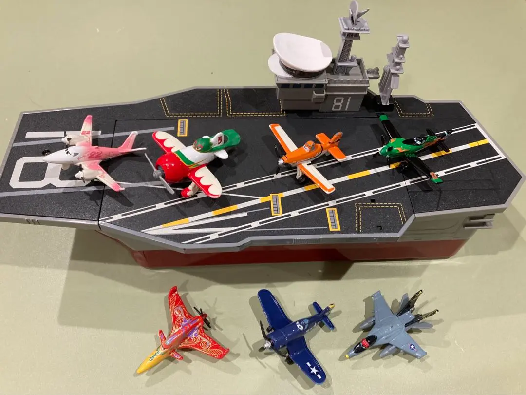 2025年最新】航空母艦 トミカプレーンズの人気アイテム - メルカリ