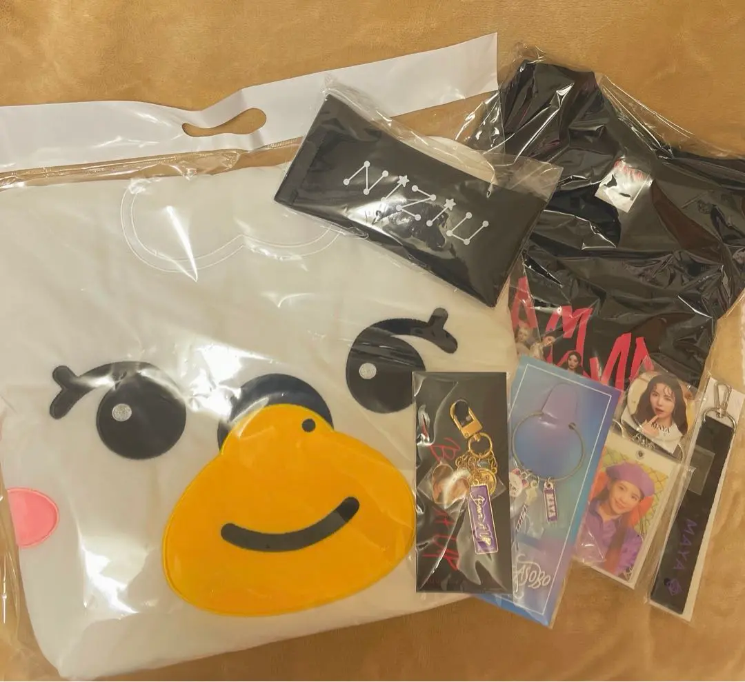 NiziU マヤ サングラス グッズ 新品未使用 未開封 2025年最新】niziuマヤ サングラスの人気アイテム - メルカリ
