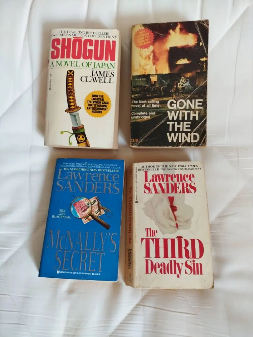 古本　SHOGUN 洋書 Amazon | Shogun (Asian Saga, 1) | Clavell, James | War