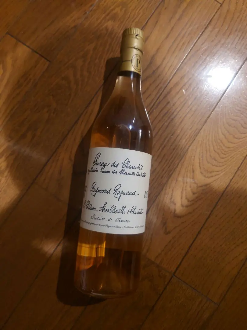 週末値下げレローピノー・デ・シャラント1976 甘味黒葡萄酒 750ml レロー ピノー・デ・シャラント (1976) | ピーロート・ジャパン