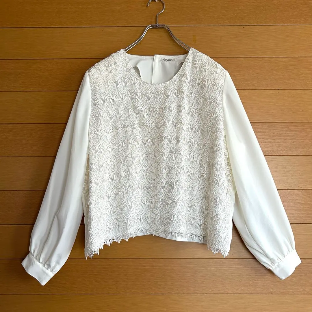 Thumbnail of No. 17 White Long Sleeve Top with Lace Decoration - Social Dance Lesson Wear, Dance Practice Wear