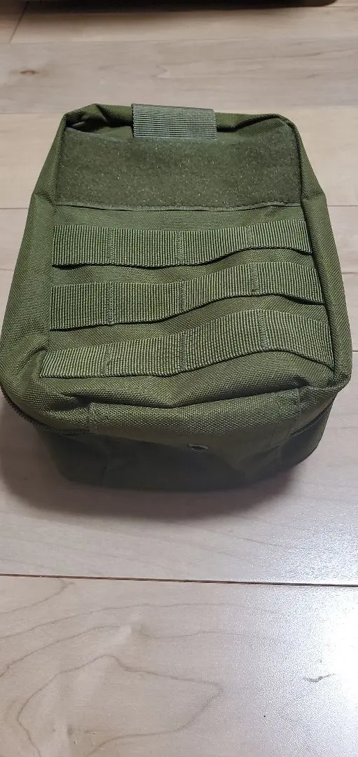 露營裝備收納包 的縮圖