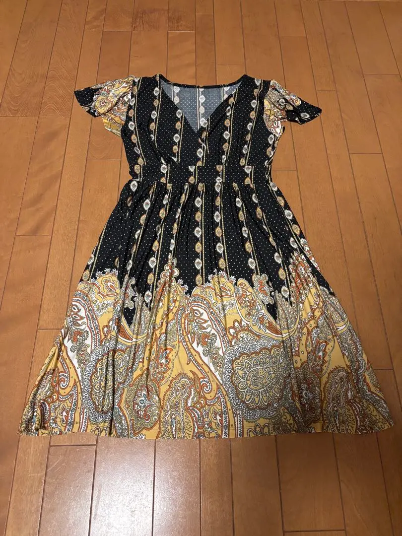 Thumbnail of Women's Dress, Short Sleeve