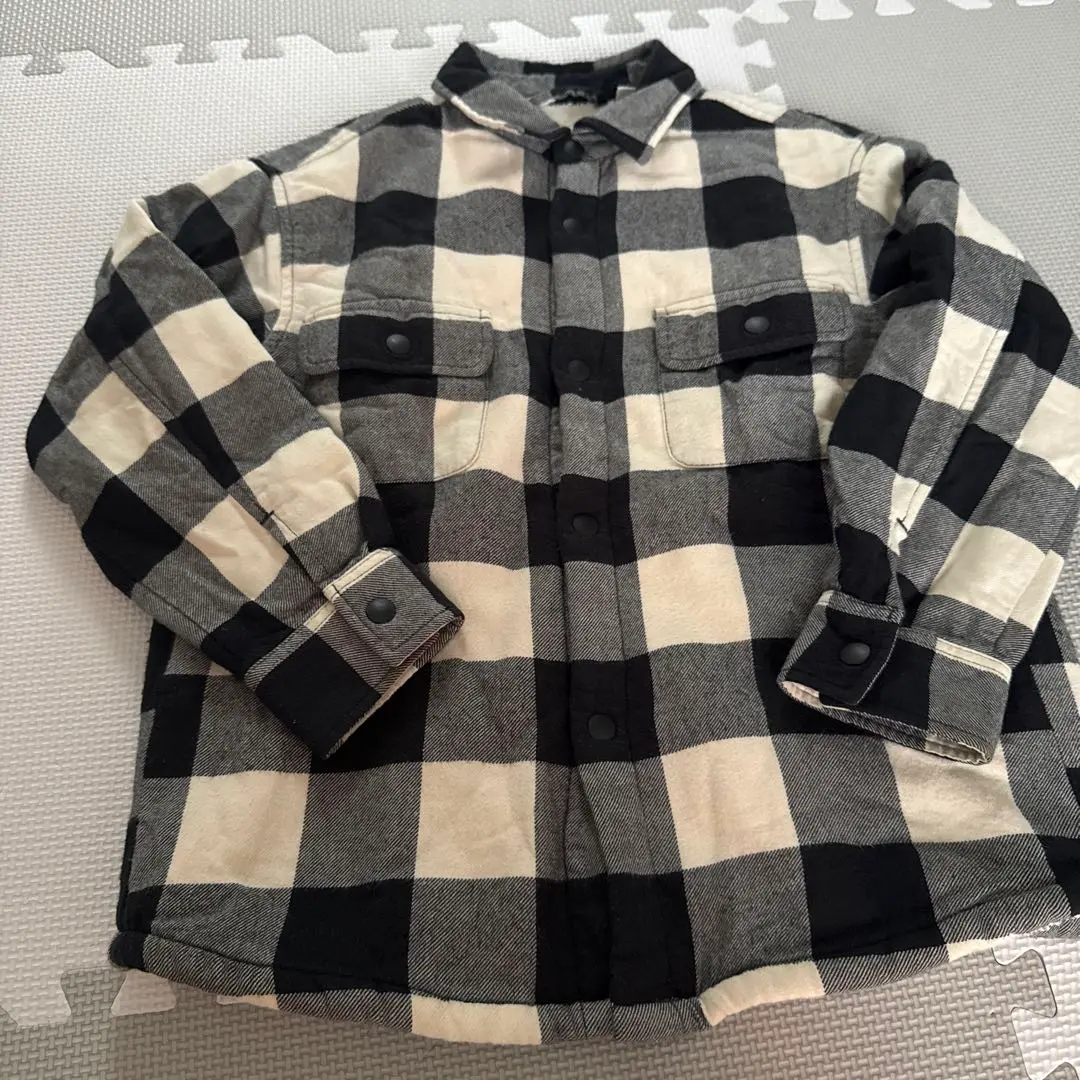 Thumbnail of UNIQLO Plaid Long Sleeve Shirt 120