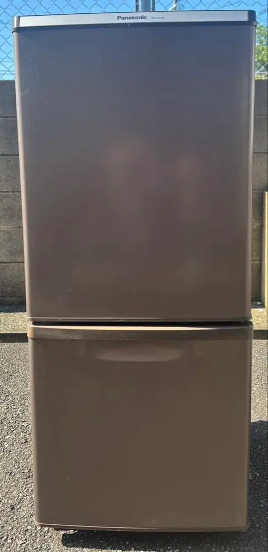 6/15まで！Panasonic NR-B149W ブラウン冷蔵庫 138ℓ Amazon.co.jp: NR-B149W-T [パーソナル冷蔵庫 138L (マホガニー