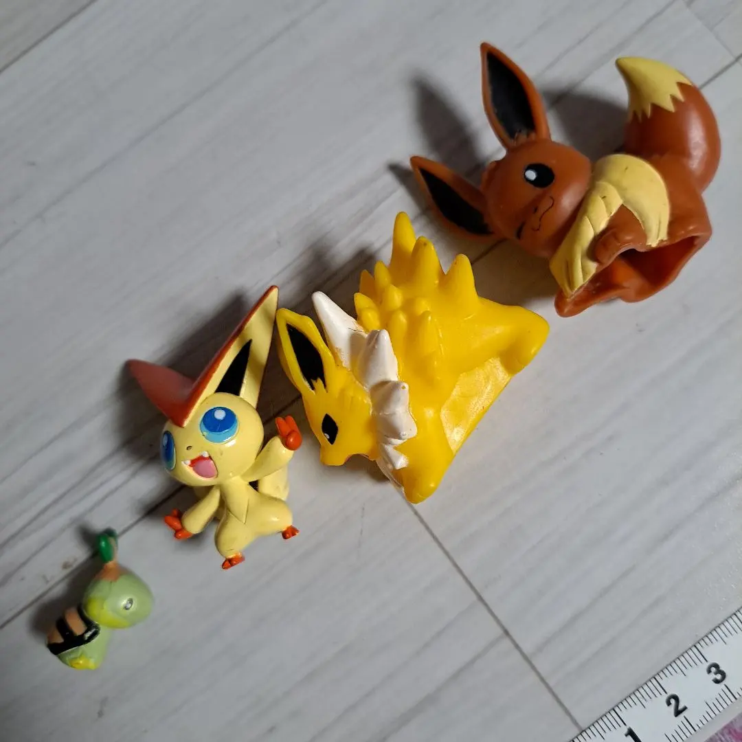 2025年最新】ビクティニ モンコレの人気アイテム - メルカリ