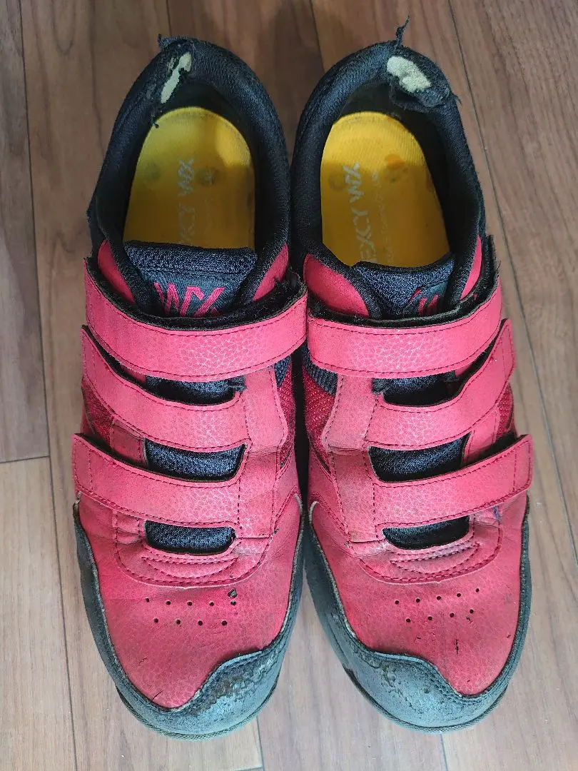 【美品】　アシックス　安全靴 NEW// WINJOB CP112 LC (ホワイト×オーキッド) 25SSシーズン限定