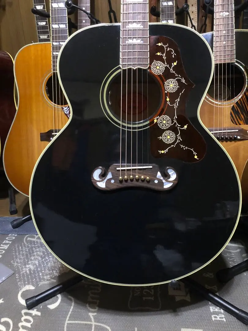 gibson-j-200advance-guitars-