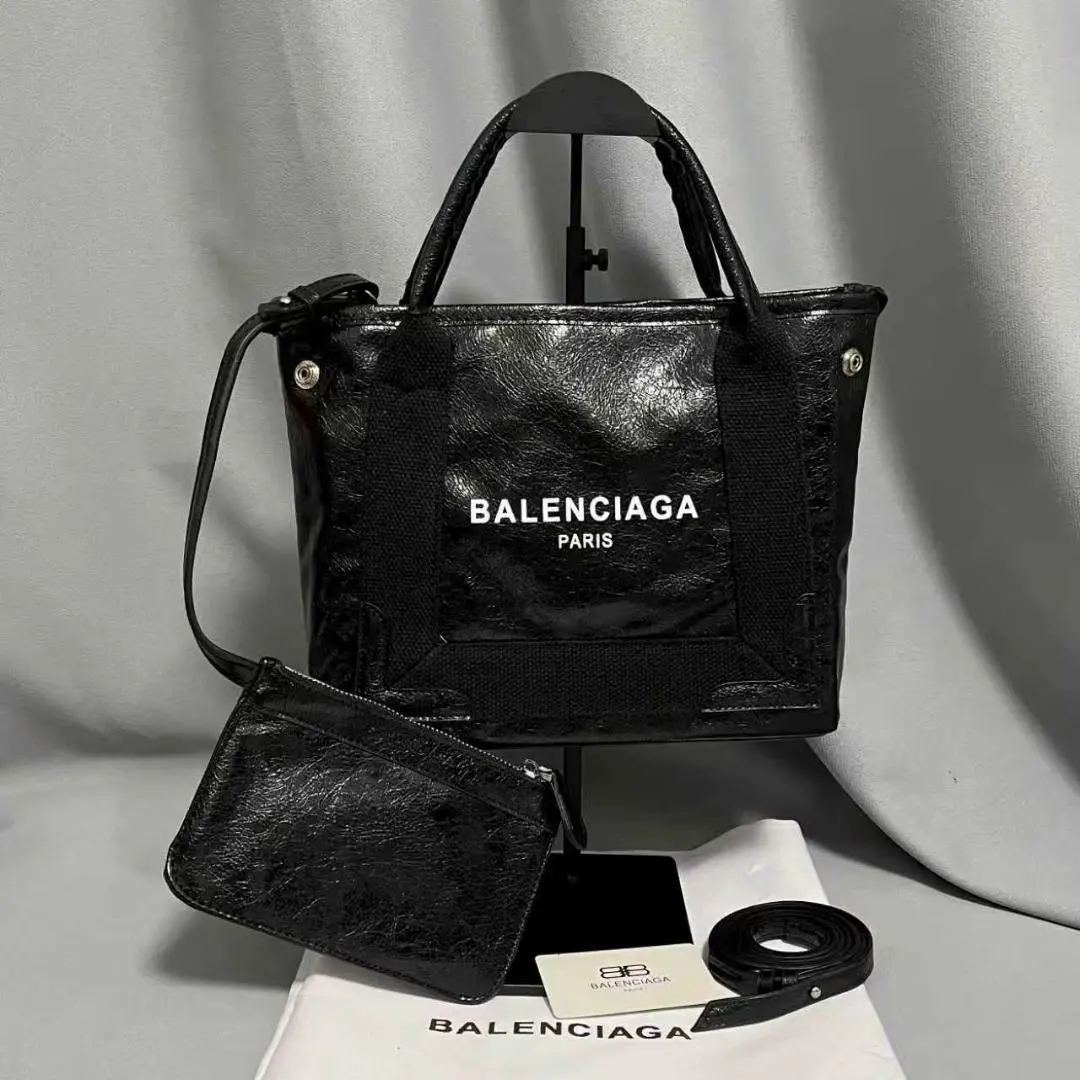 BALENCIAGA 黑色手提袋 的縮圖