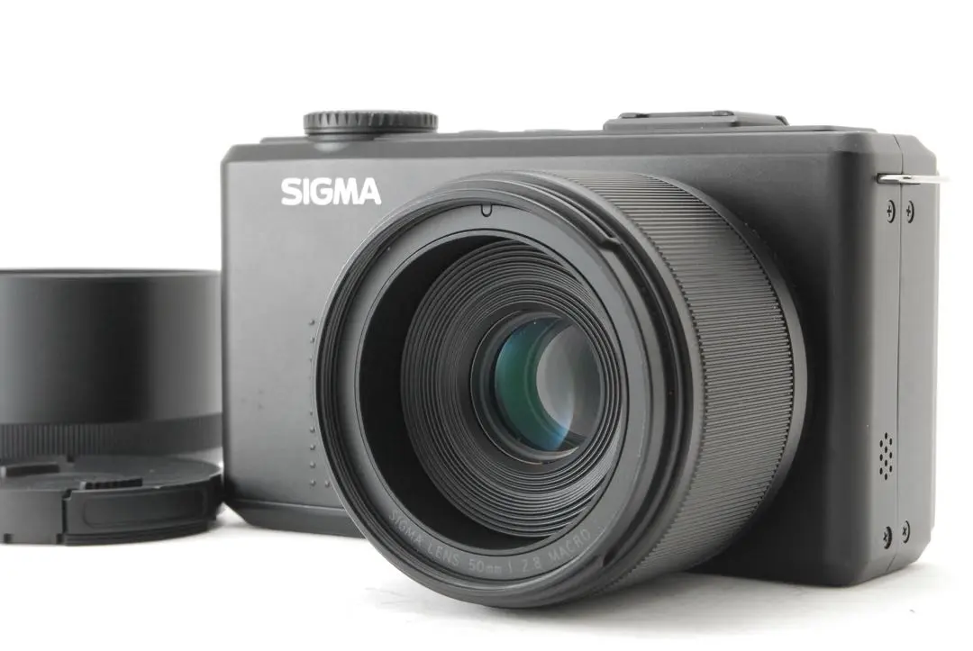 DP3Merrill 4, 600万画素 FoveonX3 中古 ワンオーナー Amazon | シグマ(Sigma) SIGMA デジタルカメラ DP3Merrill 4