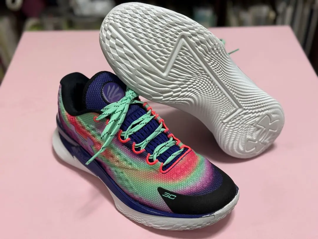 中古　Under Armour カリー１フロトロ カリー1 フロトロcurry 1 low flotro