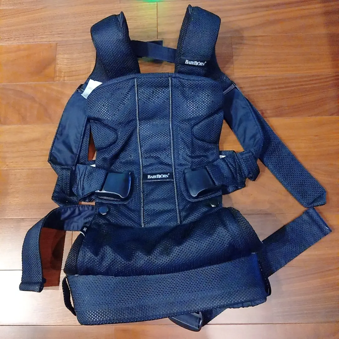BabyBjörn ONE 嬰兒背帶 揹巾 的縮圖