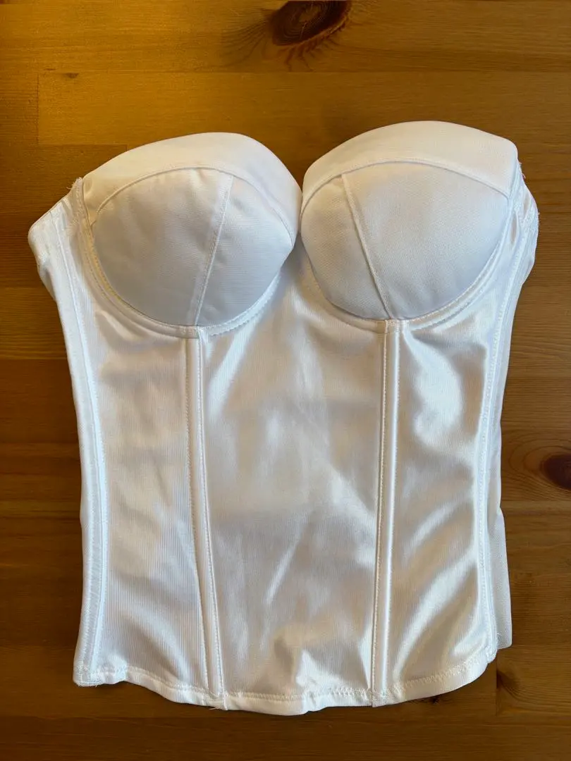 Thumbnail of Bridal innerwear D70