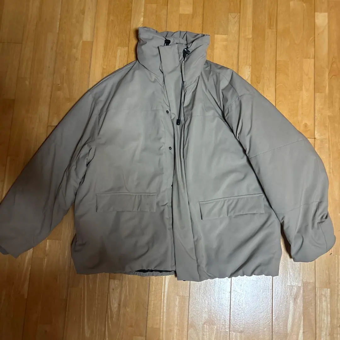 Thumbnail of Polyester Stretch Volume Padded Jacket, Size L