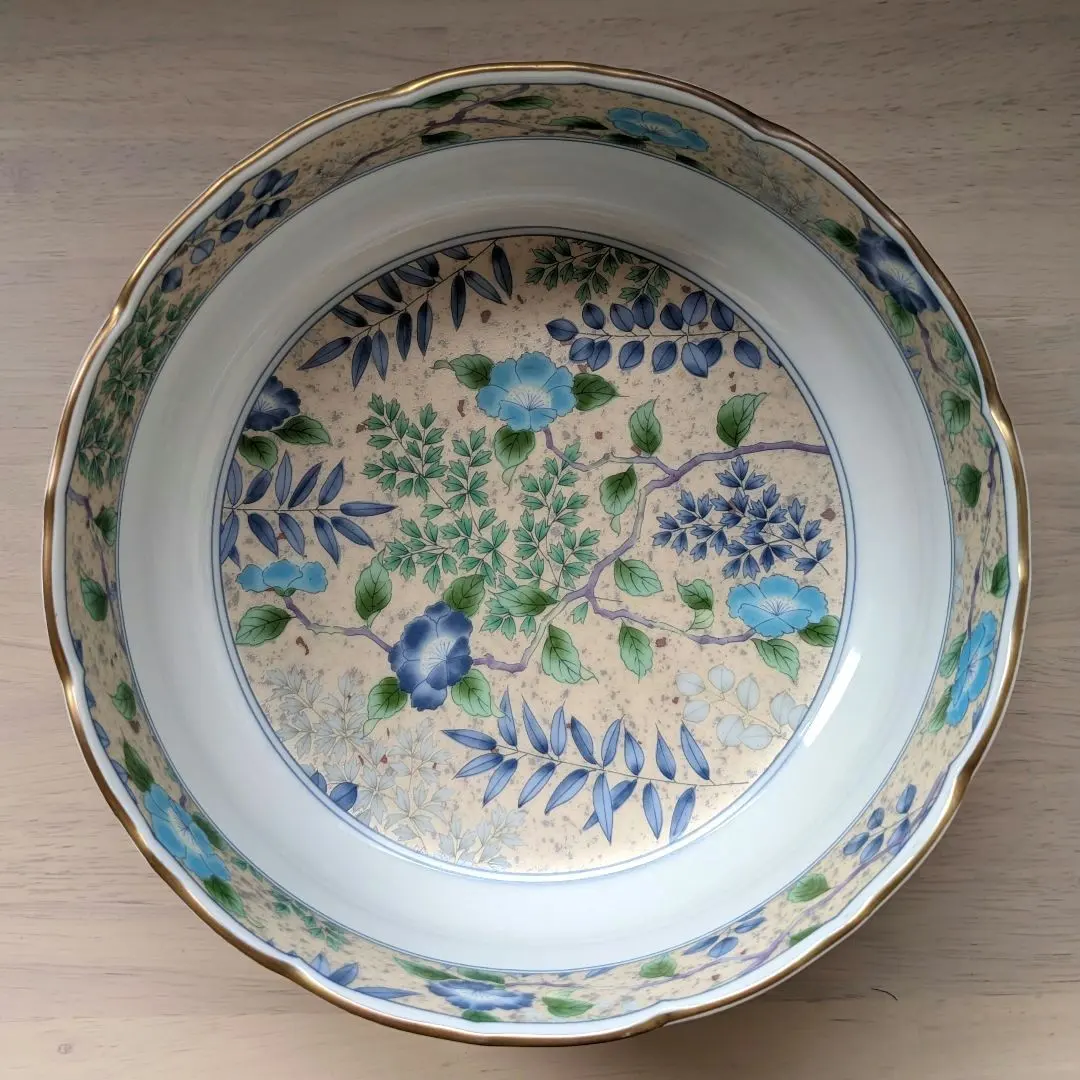 Thumbnail of Maebata Toki Koyama Kiln Hana Ginsai (Flower Silver) Serving Bowl, Large Bowl, Deep Bowl, 19.5cm