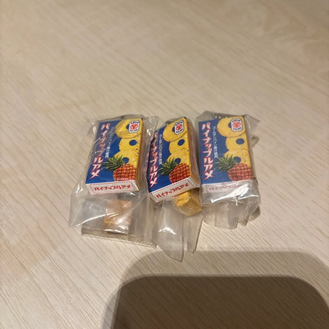 Thumbnail of Pineapple Candy Gacha Gacha (Capsule Toy) - Seika Foods - Set of 3