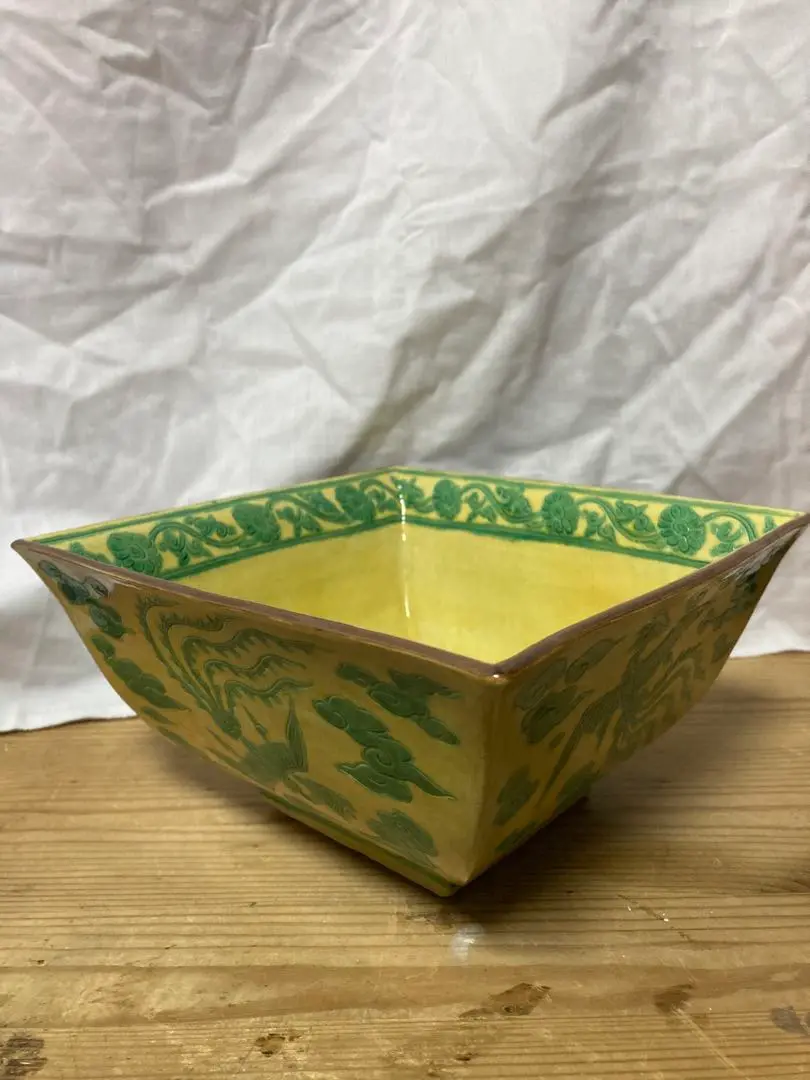 廣野俊彦　五彩花鳥絵輪花皿　南京色絵写　定価33,000円　2 廣野俊彦 五彩花鳥絵輪花皿 南京色絵写 定価33，000円