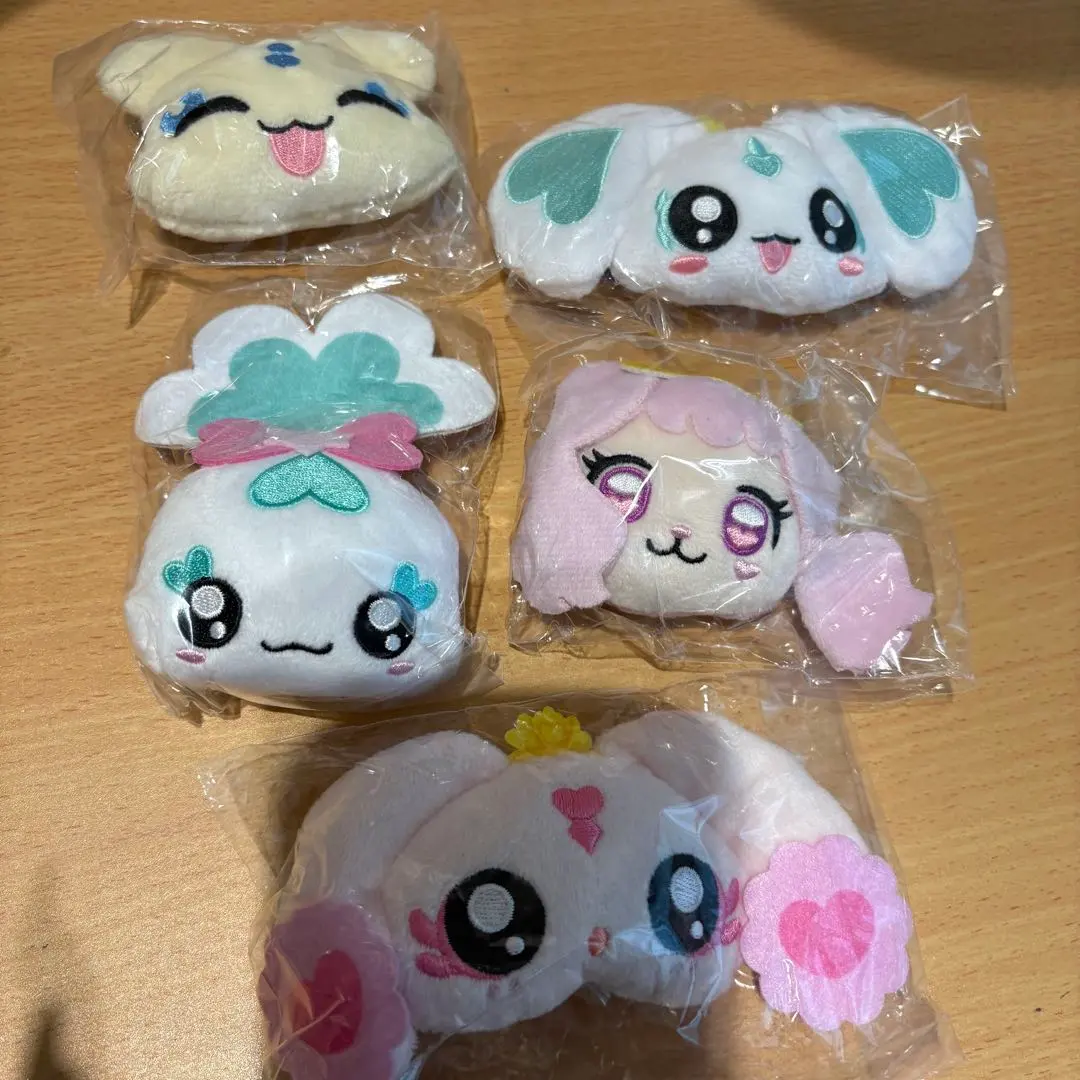 Thumbnail of Precure All Stars Plush Clip Gacha 5-Piece Set