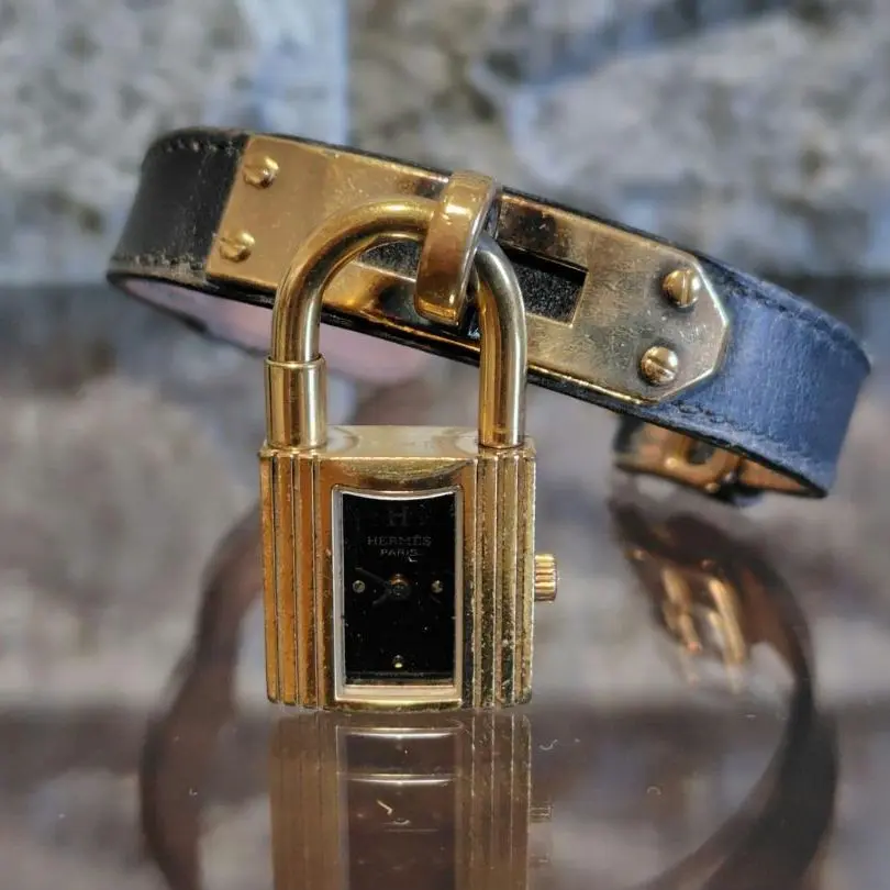 エルメス❤　ケリー  時計 不動品
クロコダイル 　レッドブラウン 2025年最新】エルメス ケリー 時計 ジャンクの人気アイテム