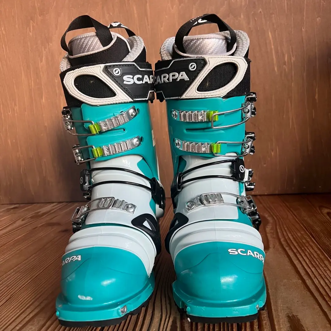 SCARPA GEA 女性用スキーブーツ バックカントリー SCARPA | GEA