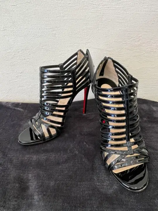 ルブタン41 Christian Louboutin グラディエーターサンダル ルブタン グラディエーター サンダル Christian Louboutin