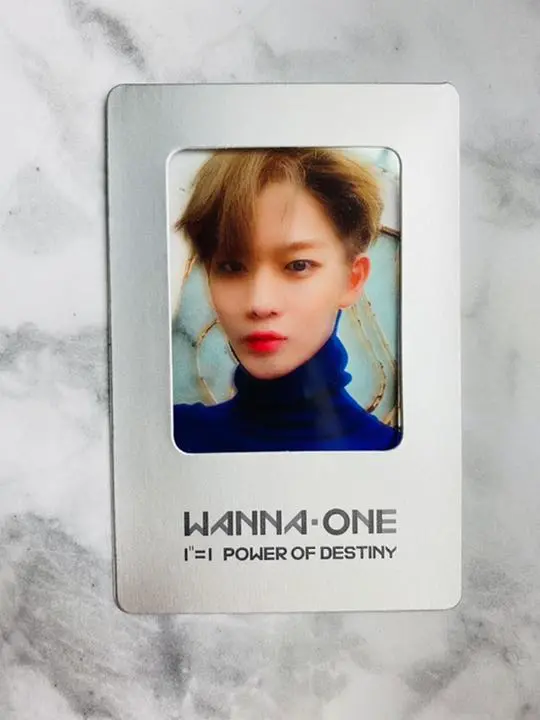 ワナワン Wanna One ぺジニョン　CIX トレカ セット Amazon.co.jp: ワナワン Wanna One ぺジニョン CIX トレカ