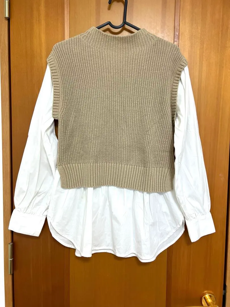 Thumbnail of OZOC Knit Vest, Size 38, Beige