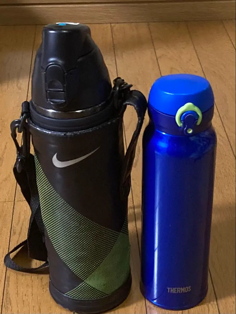 NIKE × サーモス 水筒 1L 新品 ナイキ サーモス ステンレスボトル スポーツボトル 水筒 1L