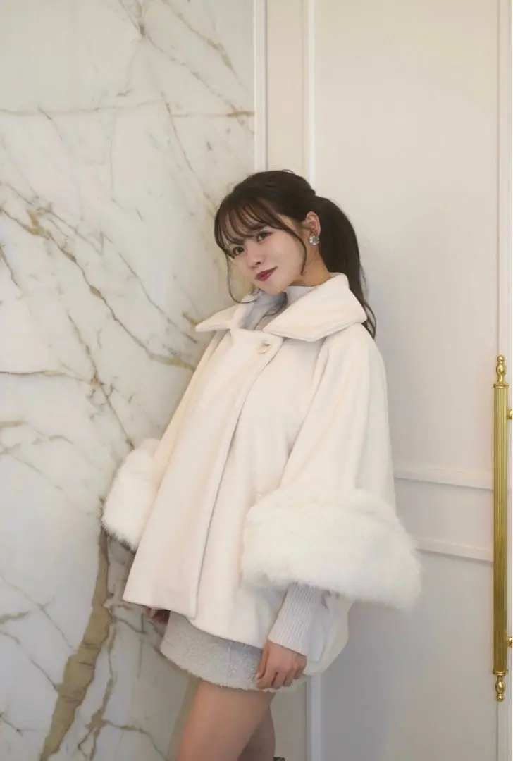 dinoble 伊達いさこ　コート　ポンチョ　ファー　スナイデル　ZARA 韓国 dinoble 伊達いさこコートポンチョファースナイデルZARA 韓国