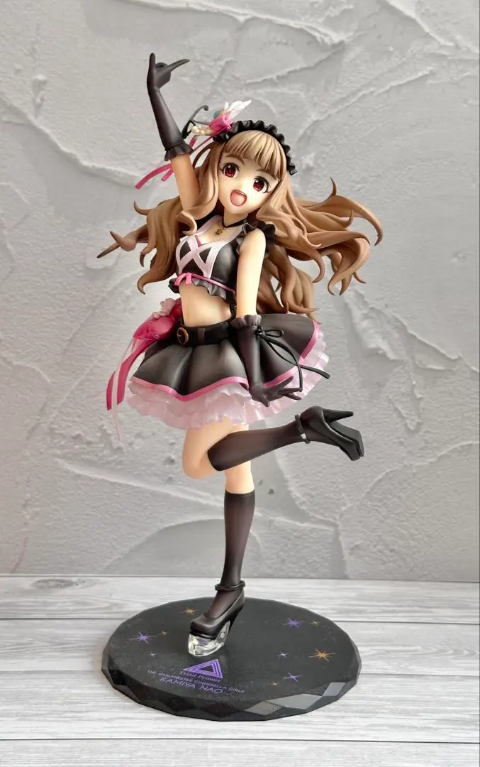 神谷奈緒　トライアドプリズム　アルファオメガ　フィギュア アルファオメガ 神谷 奈緒 Triad Primus Ver. | ALTER