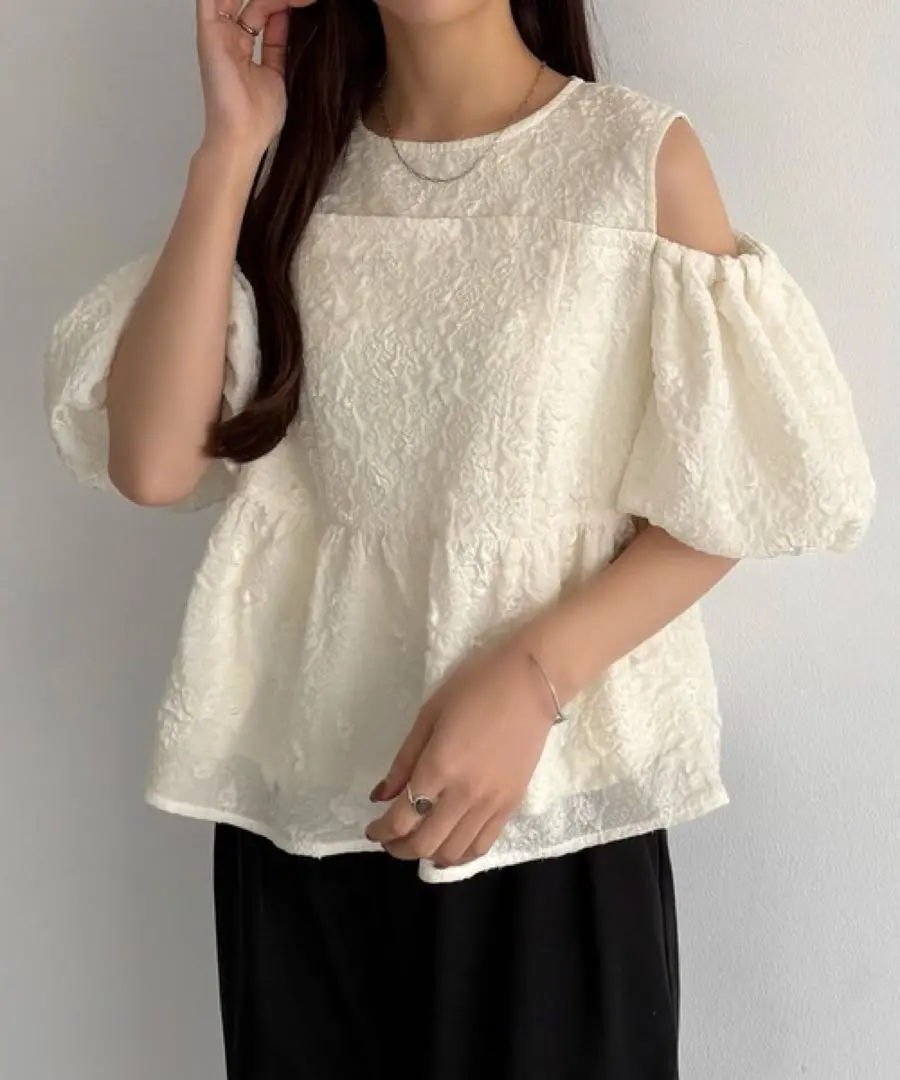 Thumbnail of callautia Jacquard Off-the-Shoulder Blouse S Ivory