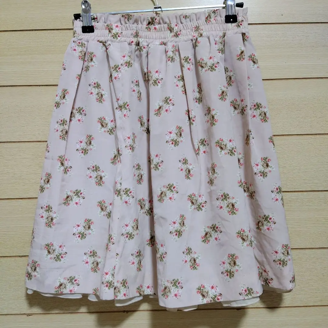 Thumbnail of Floral skirt