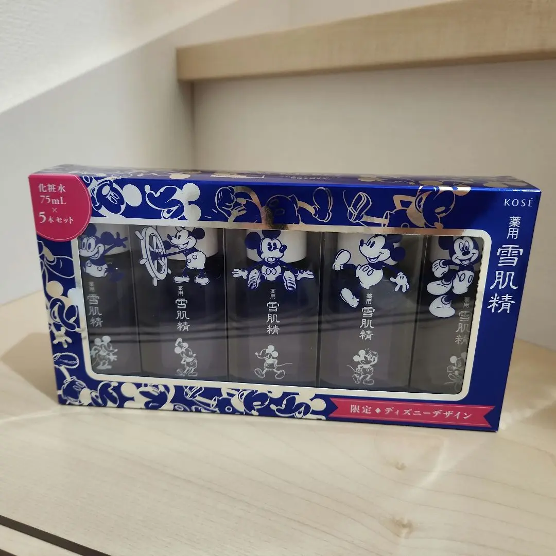 雪肌精　ミッキー限定 歴代ミッキー5本セット！コーセー 薬用 雪肌精 ミッキー限定