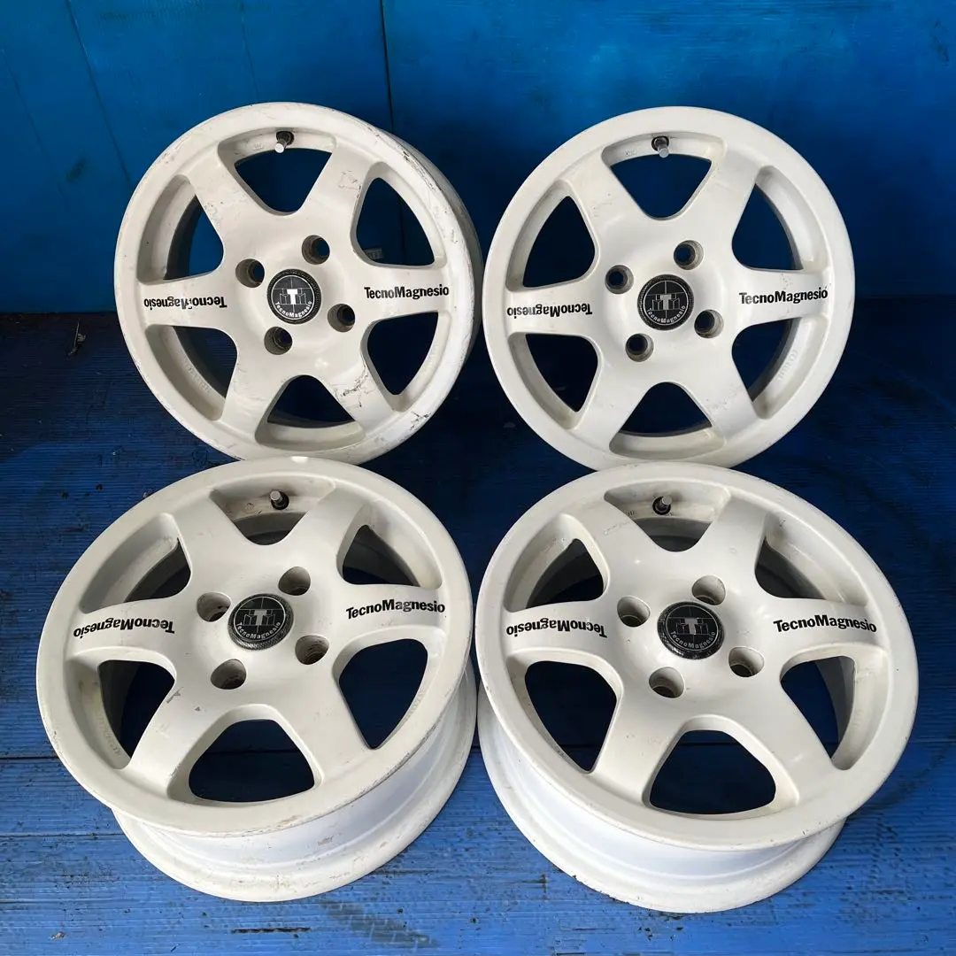 ホンダRS125R テクノマグネシオフロントホイール ホンダRS125R テクノマグネシオフロントホイール