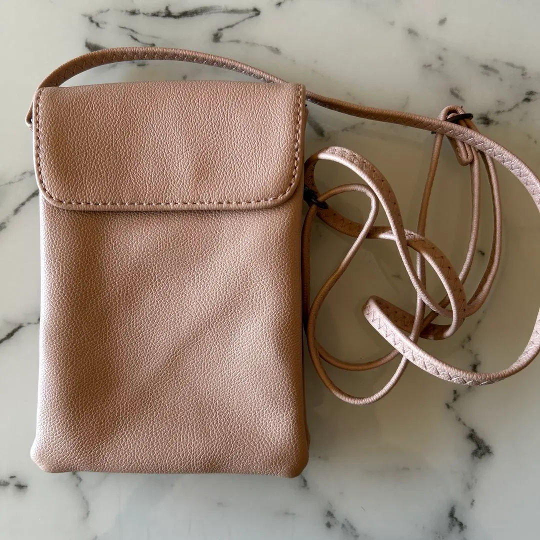 Thumbnail of Price reduced! New, unused. Purchased at a department store. Smartphone shoulder bag.