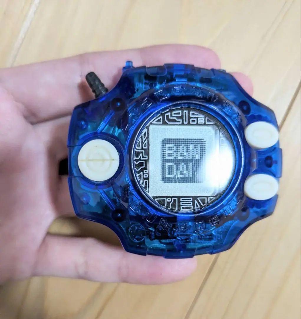 デジヴァイス　初代　青 デジモン》初代デジヴァイス クリア×ブルー（電池付き） - メルカリ