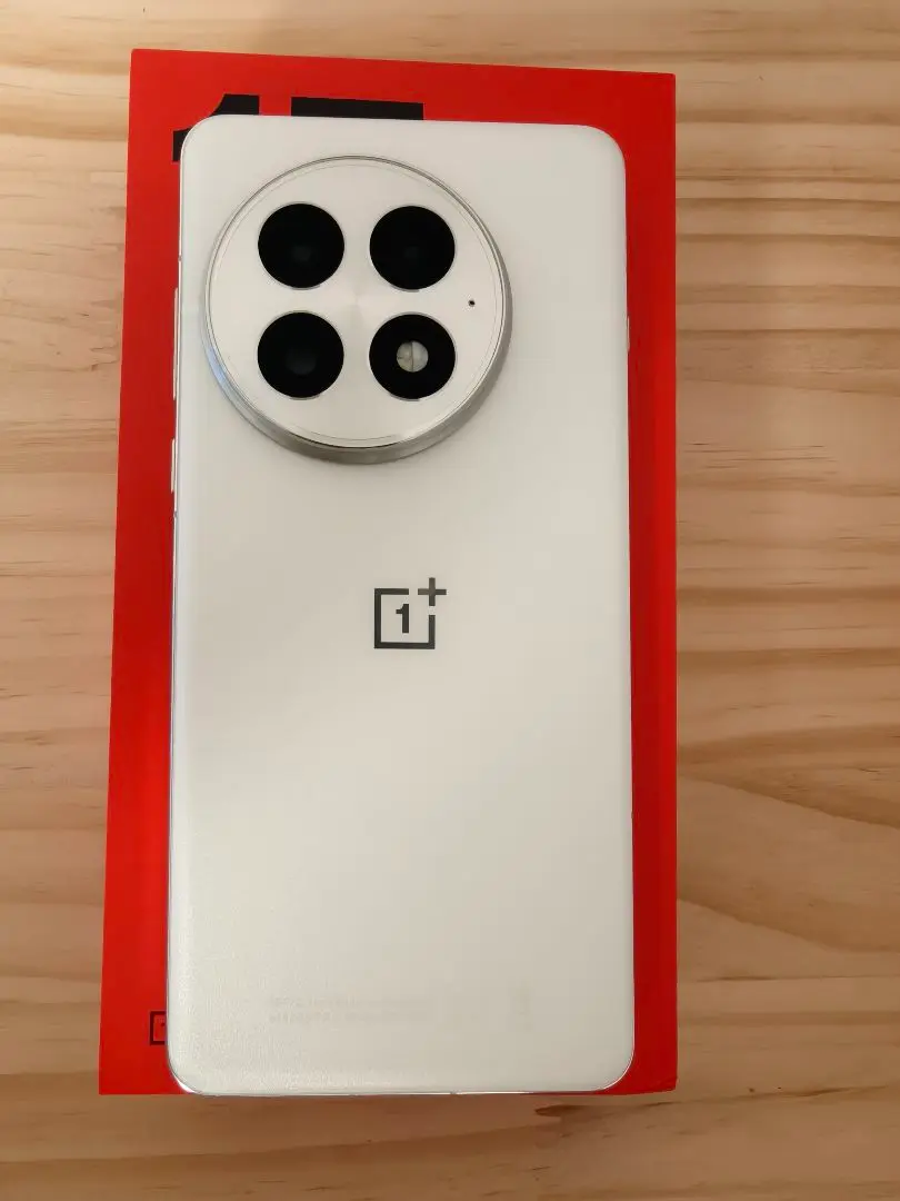 グローバル版 OnePlus 13 16/512GB +未開封保護フィルム同送 グローバル版 OnePlus 13 16/512GB +未開封保護フィルム同送